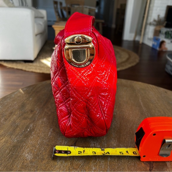 Marc Jacobs Red Patent Shoulder Bag - Picture 4 of 10